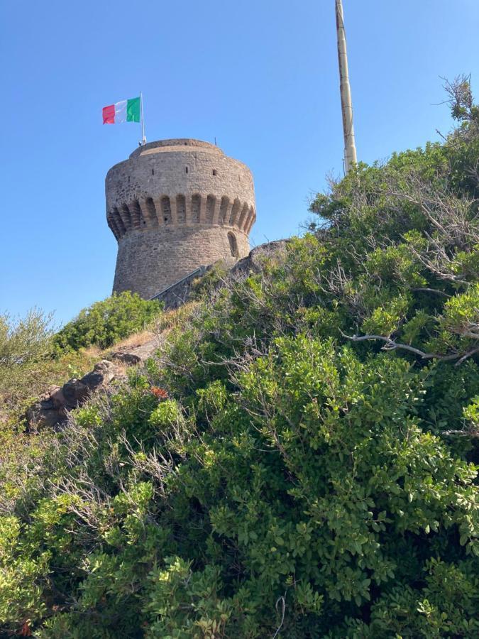 Casa Del Porticciolo Di Capraia Kültér fotó