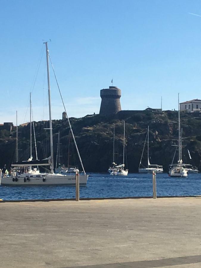 Casa Del Porticciolo Di Capraia Kültér fotó